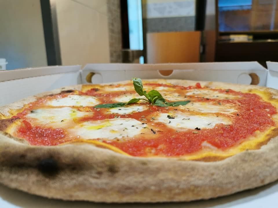 Pizza Espressa Serafino-3